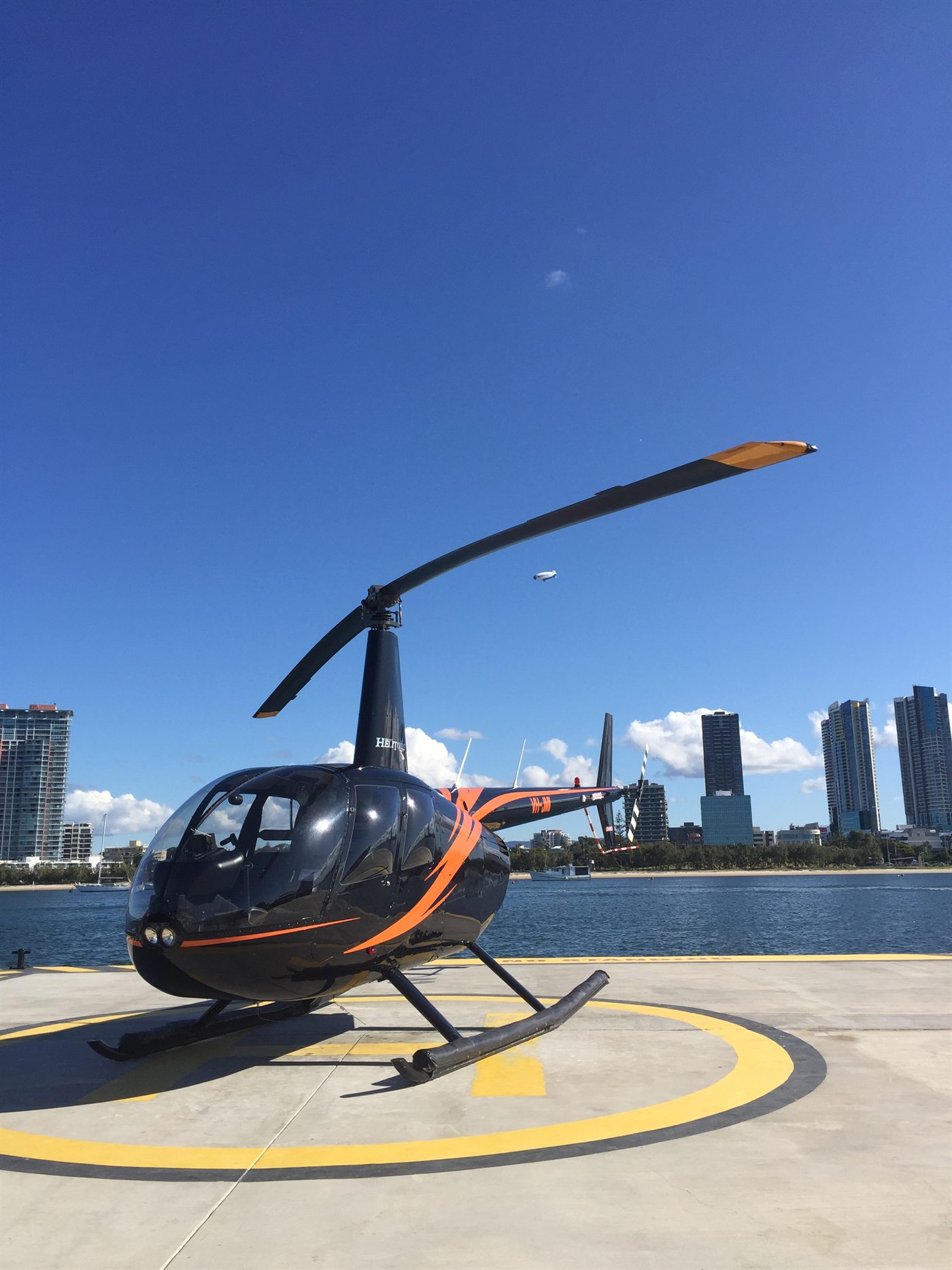 Robinson R44 Clipper II VH-JMI — Gold Coast Helitours
