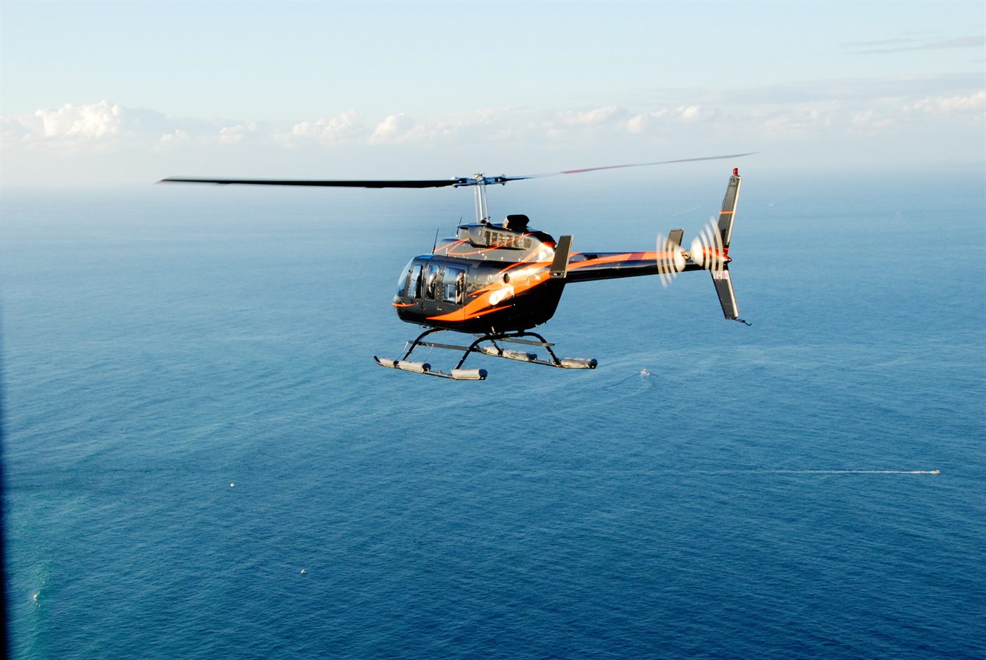 Bell 206L Long Ranger VH-UTL — Gold Coast Helitours