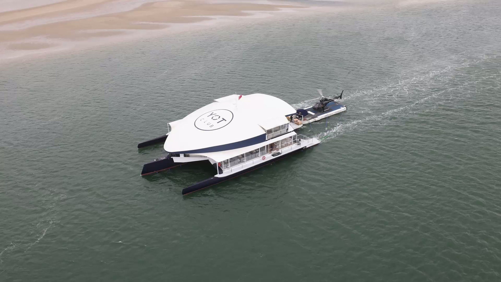 Mobile Marine Helipad — Gold Coast Helitours